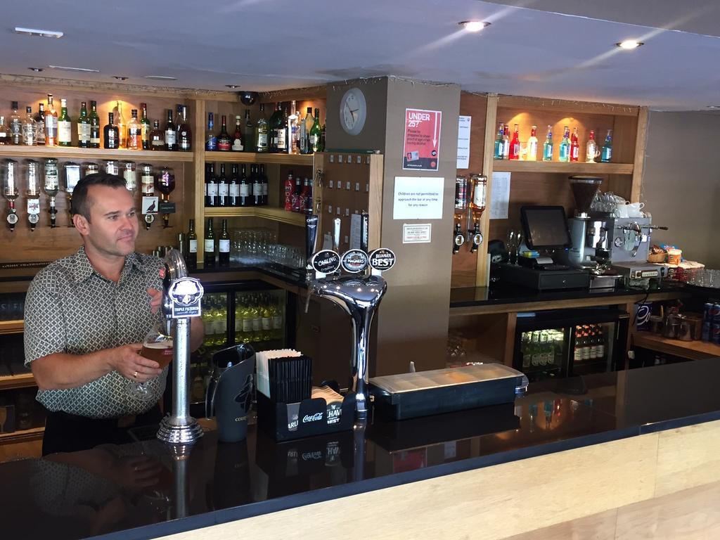 Hotel Cladhan Falkirk Eksteriør billede